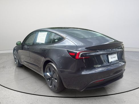 Used 2025 Tesla Model 3 Long Range RWD image 8