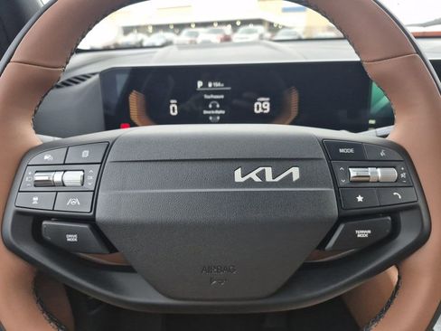 New 2026 Kia Sportage X-Line image 18