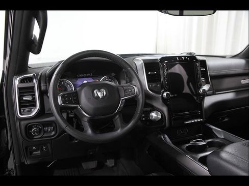 Used 2024 RAM 1500 Laramie AWD/4WD image 6
