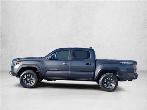 Used 2021 Toyota Tacoma TRD Off-Road image 8
