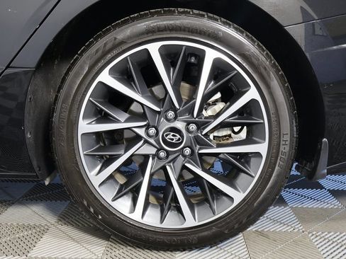 Used 2022 Hyundai Sonata Limited FWD image 14