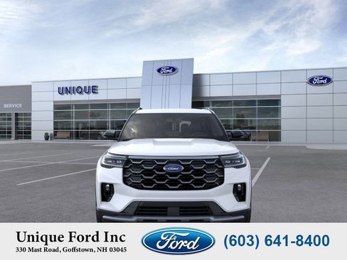 New 2026 Ford Explorer Platinum w/ LUX Leather Package AWD/4WD image 36