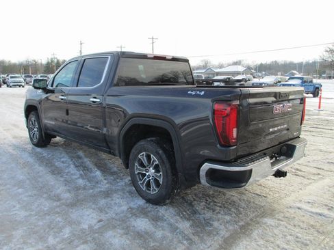 New 2026 GMC Sierra 1500 SLT w/ SLT Convenience Package image 7