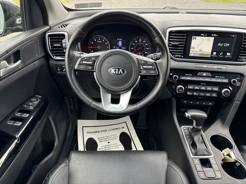 Used 2020 Kia Sportage EX w/ Option Group 15 AWD/4WD image 19