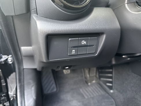 Used 2024 MAZDA MX-5 Miata Sport image 19