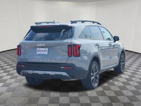 Used 2022 Kia Sorento SX Prestige AWD/4WD image 4