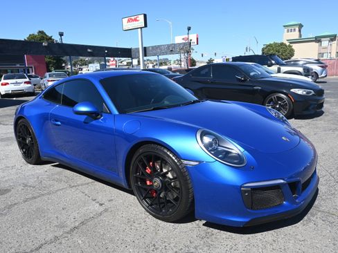 Used 2017 Porsche 911 Carrera GTS image 23