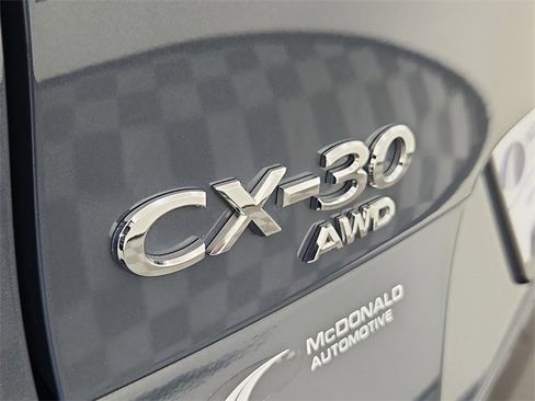 Used 2024 MAZDA CX-30 AWD 2.5 S w/ Preferred Package image 8