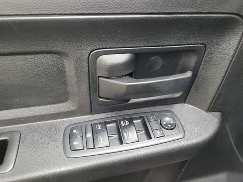Used 2017 RAM 2500 Tradesman w/ Chrome Appearance Group AWD/4WD image 27