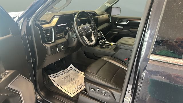 Used 2025 GMC Sierra 1500 Denali AWD/4WD image 8