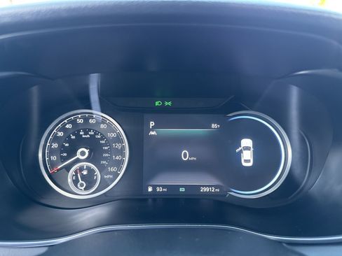 Used 2022 Genesis G70 2.0T image 34