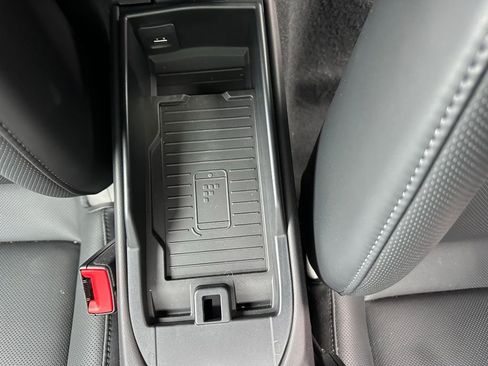 Used 2025 Porsche 718 Cayman GT4 image 27