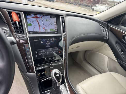 Used 2018 INFINITI Q50 Luxe w/ Essential Package (3.0T Luxe) image 29
