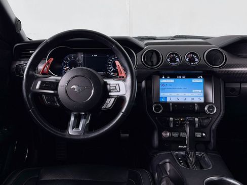 Used 2018 Ford Mustang GT Premium w/ GT Performance Package RWD image 14