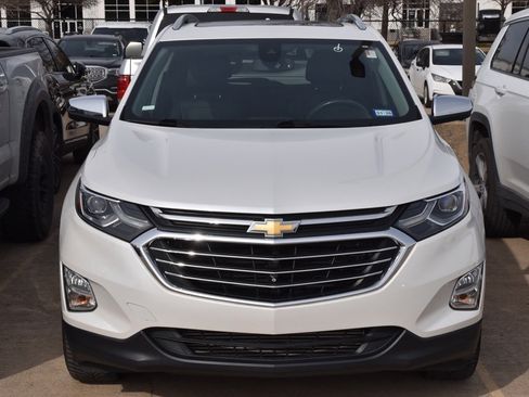 Used 2019 Chevrolet Equinox Premier image 3