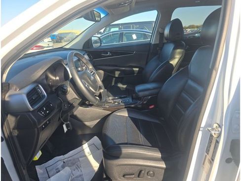 Used 2020 Kia Sorento EX image 23