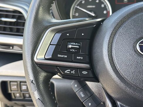 Used 2022 Subaru Forester Limited AWD/4WD image 42