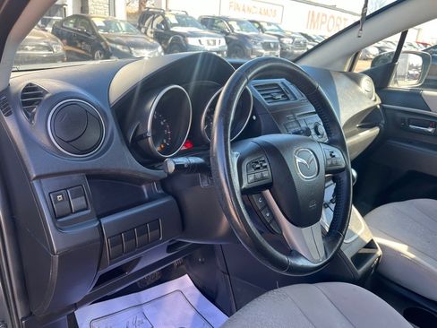Used 2012 MAZDA MAZDA5 Touring image 16