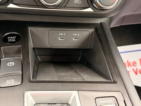 New 2026 Nissan Kicks S image 27