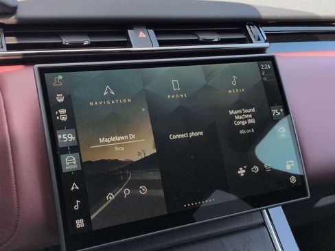 Certified 2025 Land Rover Range Rover Velar Dynamic HSE AWD/4WD image 28