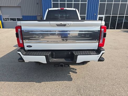Used 2024 Ford F250 Platinum AWD/4WD image 5