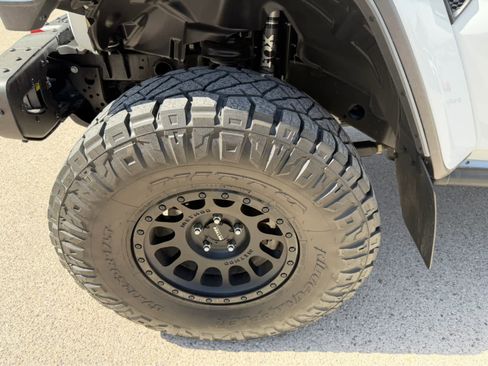 Used 2021 Jeep Wrangler Unlimited Rubicon image 17