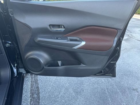 Used 2024 Nissan Kicks SR FWD image 24