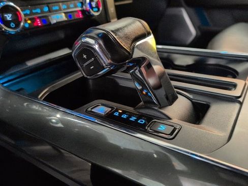 Used 2021 Ford F150 Lariat w/ Equipment Group 502A High image 33