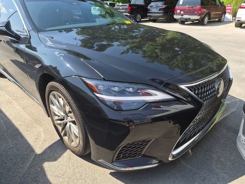Used 2021 Lexus LS 500 AWD w/ Interior Upgrade Package image 13