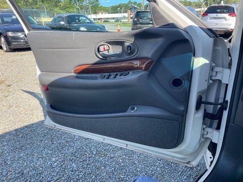 Used 2005 Buick Le Sabre Custom FWD image 21