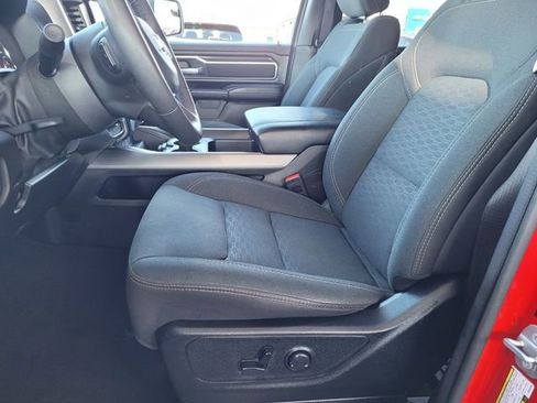 Certified 2025 RAM 1500 Big Horn image 16