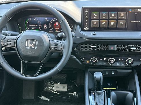 New 2025 Honda Accord EX-L image 15