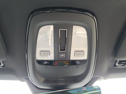 New 2026 Volvo XC90 T8 Ultra w/ Protection Package Premier AWD/4WD image 36