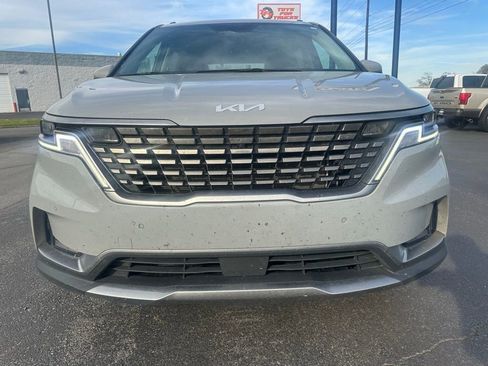 Used 2024 Kia Carnival SX image 13