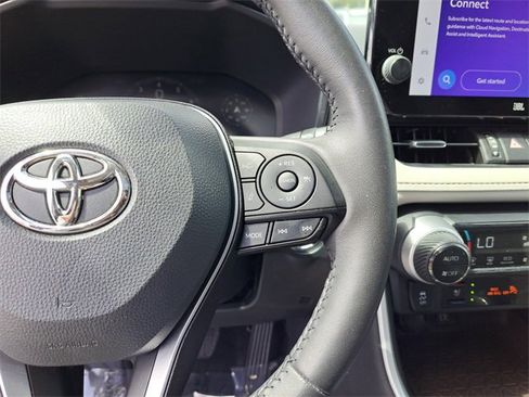 Used 2023 Toyota RAV4 Limited image 20