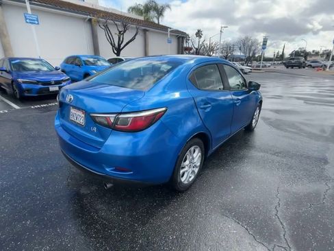 Used 2018 Toyota Yaris iA image 8