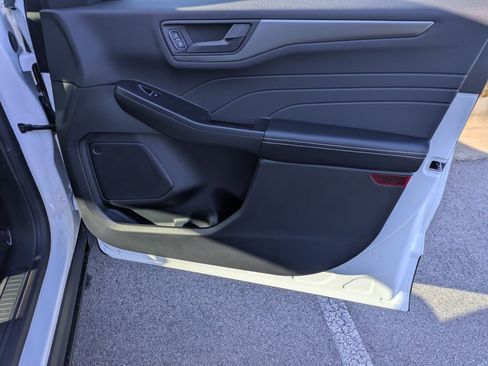 New 2026 Ford Escape Active image 33