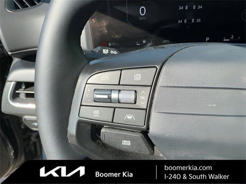 Certified 2025 Kia K4 EX image 19