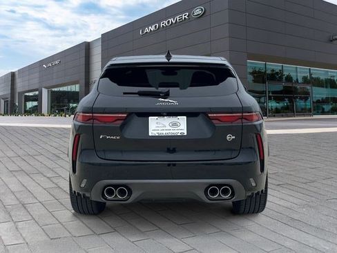 Used 2023 Jaguar F-PACE SVR AWD/4WD image 4