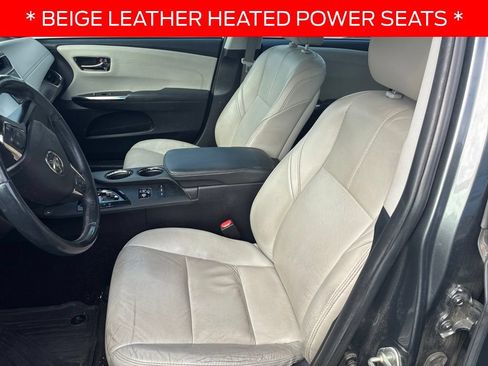 Used 2016 Toyota Avalon Touring FWD image 7