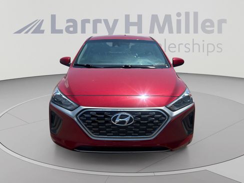 Used 2021 Hyundai Ioniq Blue FWD image 9