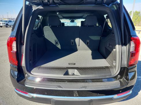 New 2026 GMC Yukon XL Elevation w/ Elevation Premium Package image 8