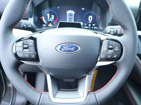 New 2026 Ford Explorer ST-Line RWD image 3