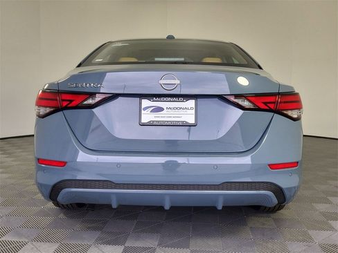 New 2025 Nissan Sentra SV w/ SV Premium Package image 4