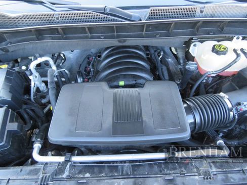 Used 2024 GMC Sierra 1500 SLT image 12