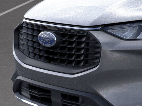 New 2025 Ford Escape SE FWD image 17