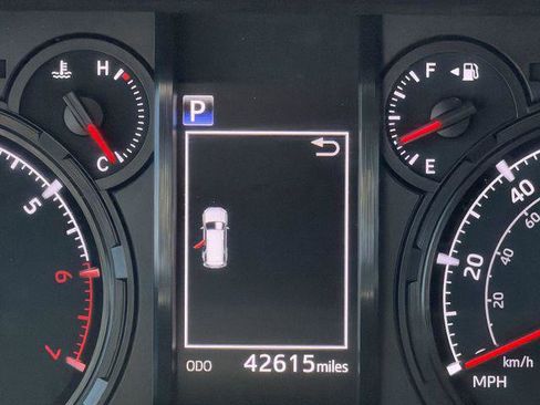 Certified 2023 Toyota 4Runner SR5 image 14