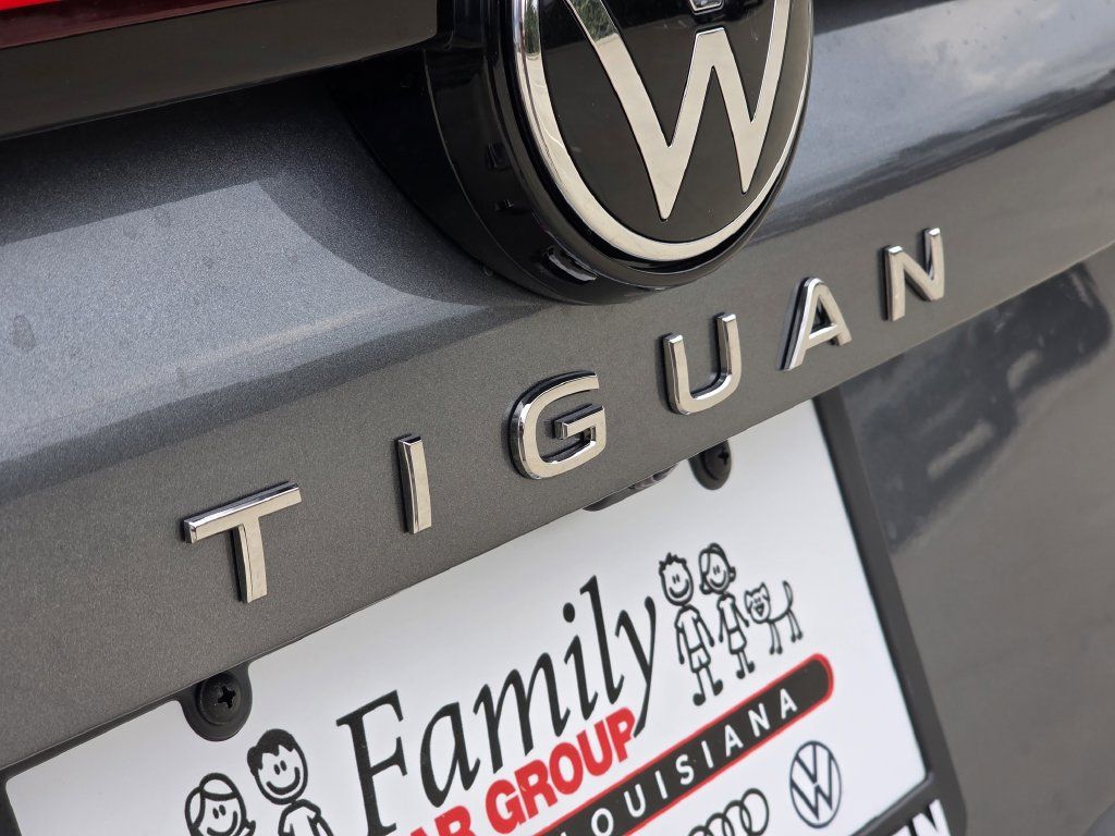 New 2026 Volkswagen Tiguan S FWD image 8