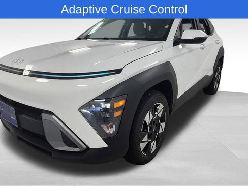 Used 2024 Hyundai Kona SEL AWD/4WD image 7