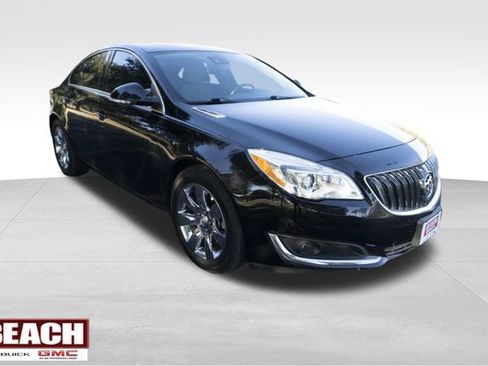 Used 2017 Buick Regal Premium w/ Driver Confidence Package #1 image 1